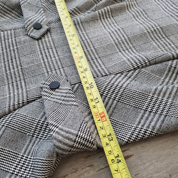 Cue Plaid Fitted Waist Grey & Black Knee-length Dress - Size 8 - Picture 9 of 11